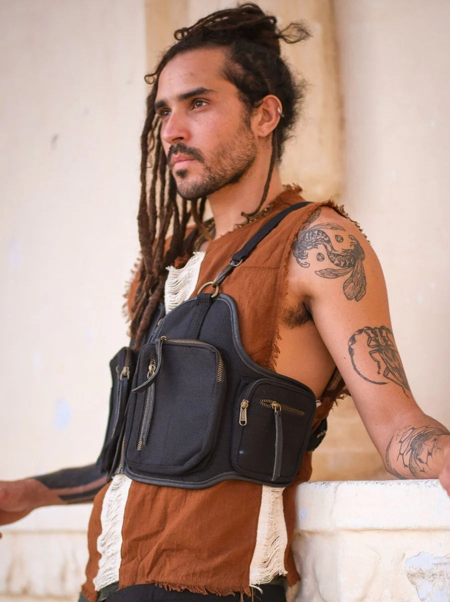 Konyak Vest